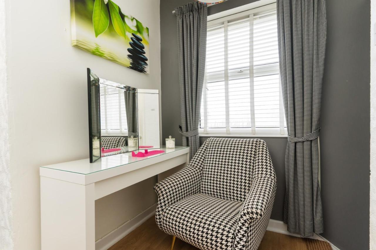 Sea View Ar Lan Y Mor Luxury Apartment Aberystwyth Eksteriør bilde