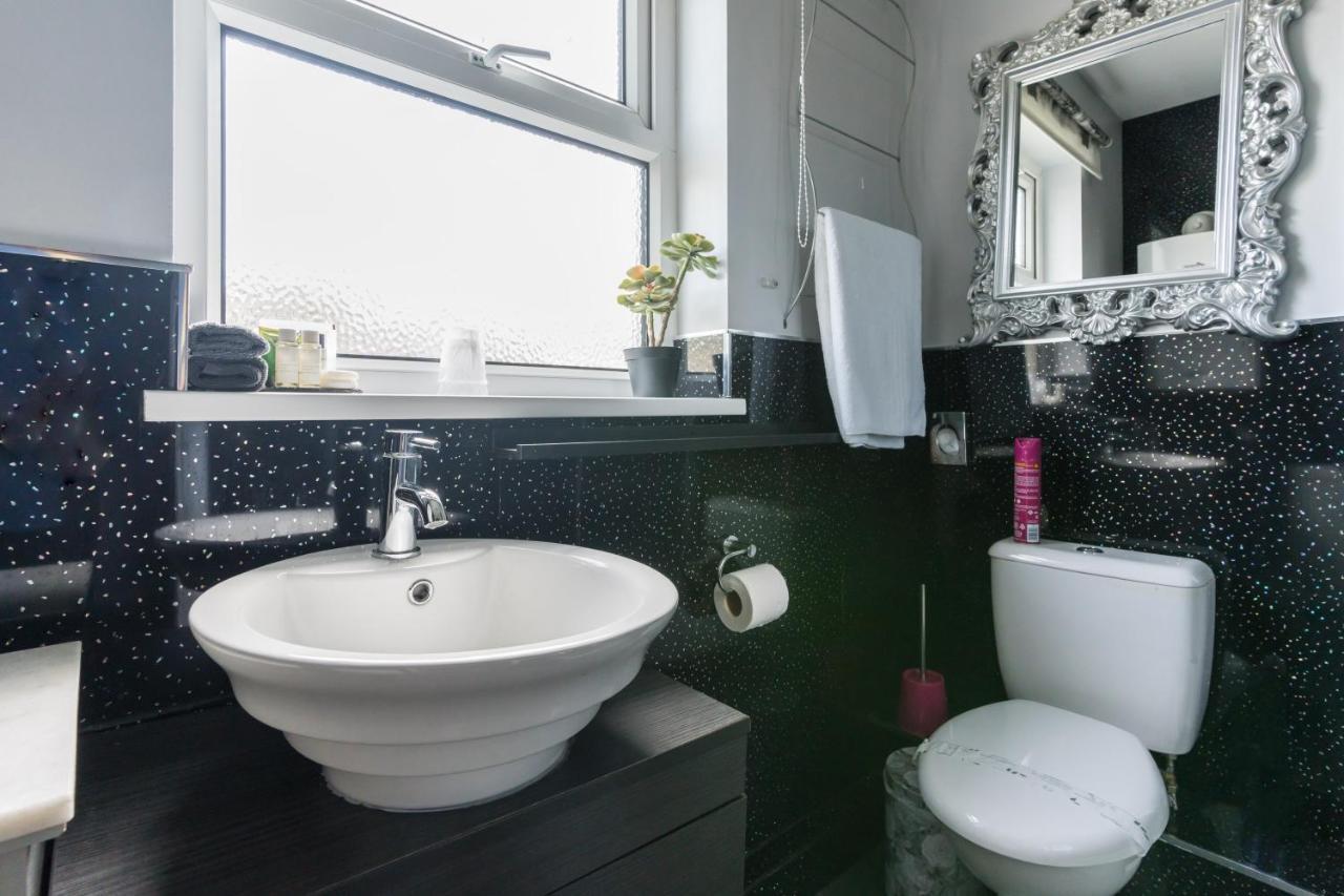 Sea View Ar Lan Y Mor Luxury Apartment Aberystwyth Eksteriør bilde