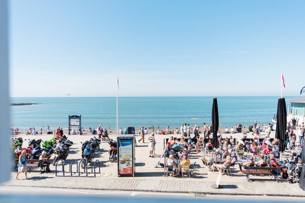 Sea View Ar Lan Y Mor Luxury Apartment Aberystwyth Eksteriør bilde