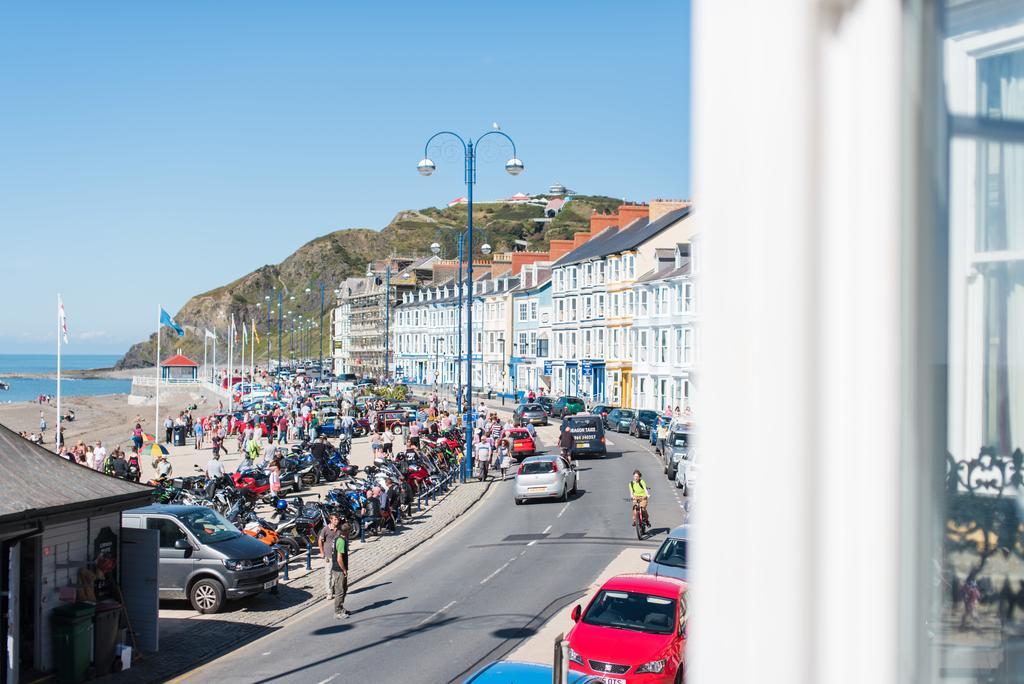 Sea View Ar Lan Y Mor Luxury Apartment Aberystwyth Eksteriør bilde
