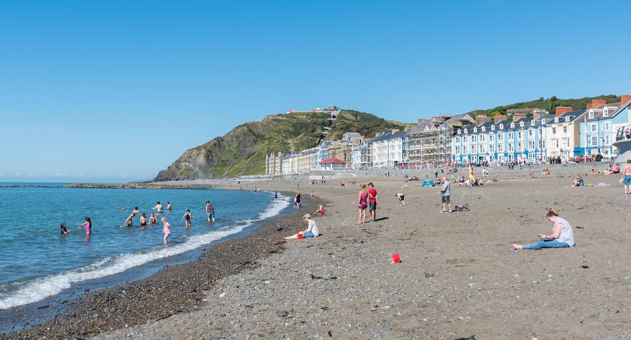 Sea View Ar Lan Y Mor Luxury Apartment Aberystwyth Eksteriør bilde